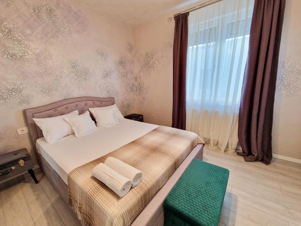 Mirvana Apartments Legacy Residence Timisoara Esterno foto